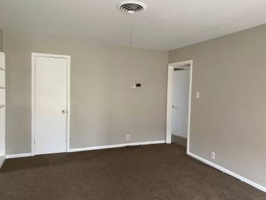 Main picture of 1211 Blanton Pl