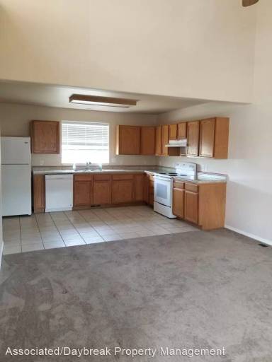 Main picture of 3100 Castlevale Rd