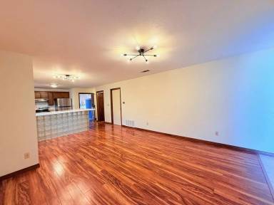 Main picture of 3361 1/2 Ocean Blvd