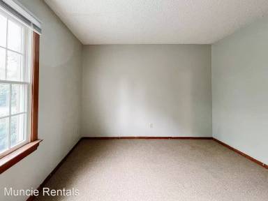 Main picture of 210 N Martin St