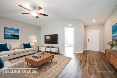 Main picture of 208 Ravenswood Blvd