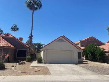 Main picture of 1525 E Campbell Ave