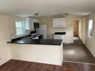 Main picture of 12 Harriman Cove Rd