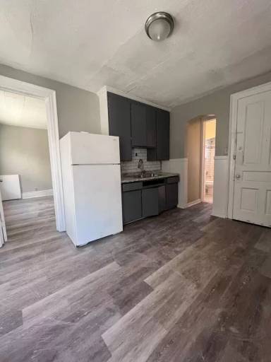 Main picture of 285 Auburn Ave