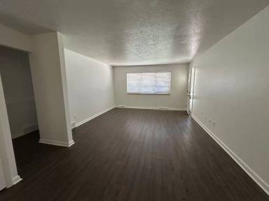 Main picture of 2609 Stanford Rd