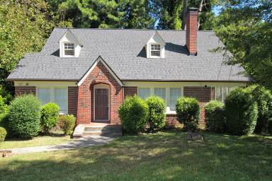 Main picture of 3549 Roxboro Rd NE