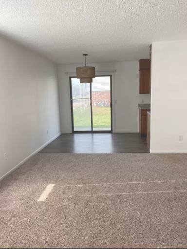 Main picture of 204 N Brunswick St