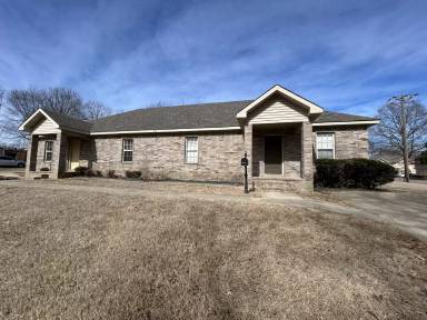 Main picture of 612 Altman Ave