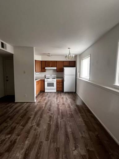Main picture of 1008 Glade Ct