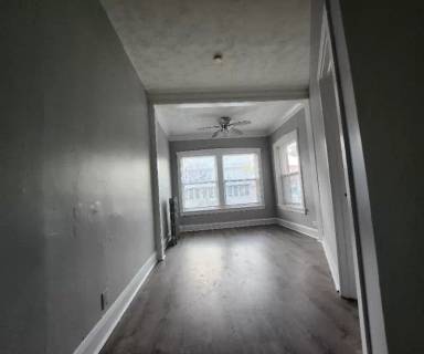 Main picture of 6633 S Ellis Ave