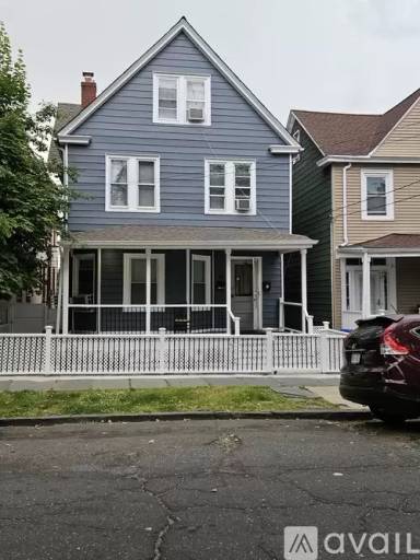 Main picture of 34 N Terrace Ave