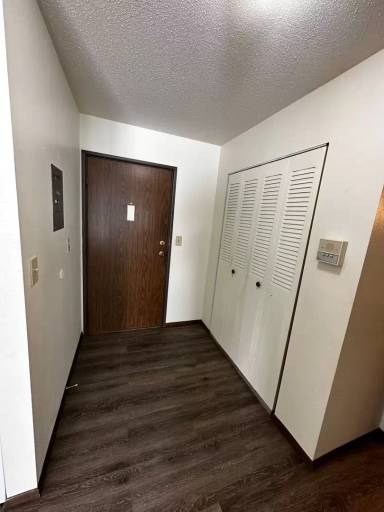 Main picture of 2525 15th St S