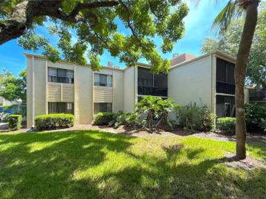 Main picture of 3284 S Semoran Blvd
