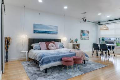 Main picture of BUZZ Lofts