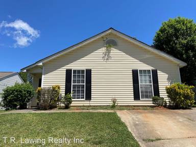 Main picture of 2732 Fairstone Ave