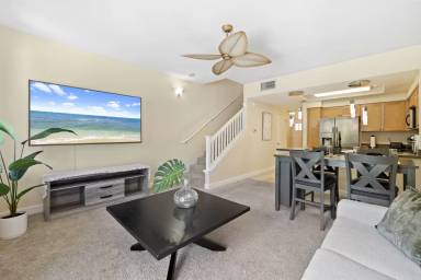 Main picture of 92-1528 Aliinui Dr
