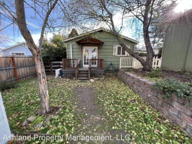 Main picture of 277 N Laurel St