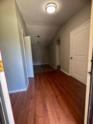 Main picture of 3809 Yellowstone St