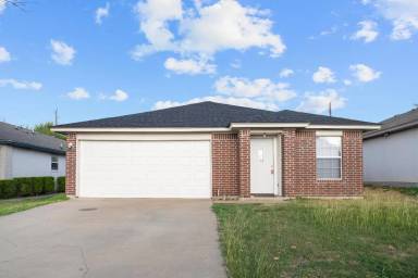 Main picture of 2611 Haven Dr