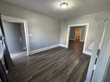 Main picture of 7305 Schley Ave
