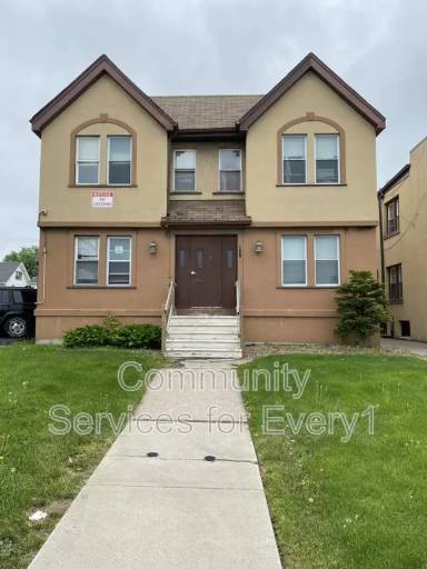 Main picture of 2415 Delaware Ave