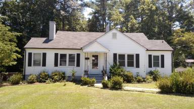 Main picture of 818 Anarine Rd