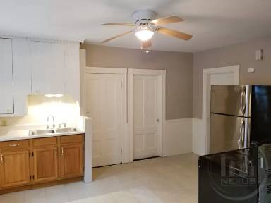 Main picture of 125 Elm St