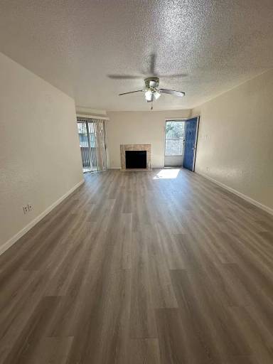 Main picture of Leawood Condominiums