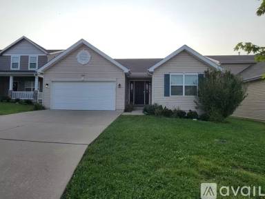 Main picture of 5207 Footpath Ct