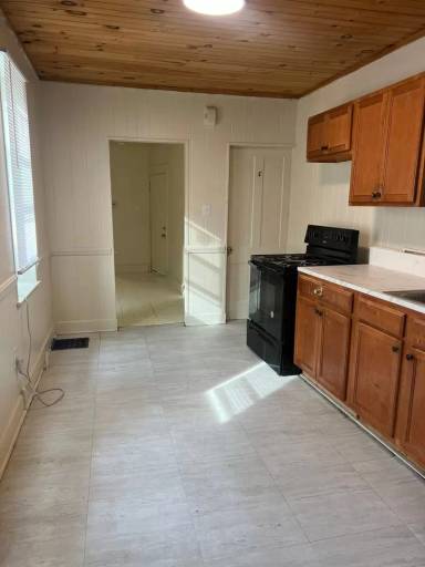 Main picture of 753 Marietta Ave