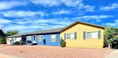 Main picture of Lowry Flats Apartments