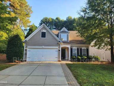 Main picture of 3912 Cathedral Bell Rd