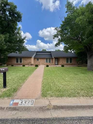 Main picture of 3330 Briargrove Ln
