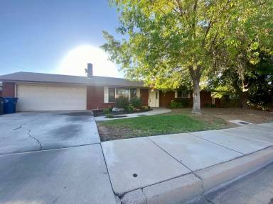 Main picture of 635 S 200 E