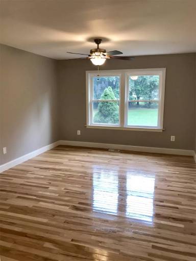 Main picture of 104 Birch Ave