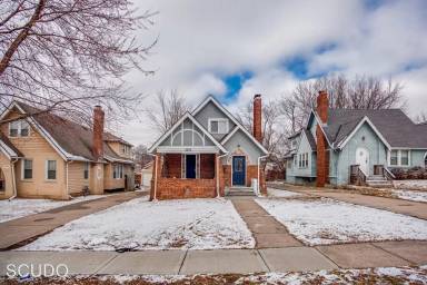 Main picture of 2230 E 67th Ter