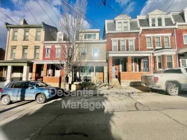 Main picture of 375 44th St