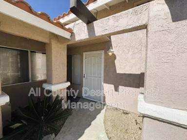 Main picture of 68085 Calle Bolso