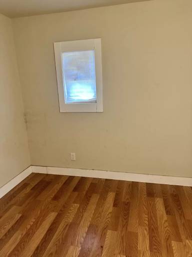 Main picture of 305 Newell Dr