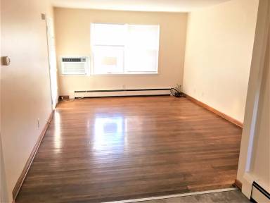 Main picture of 1350 / 481 W Lisbon St, Sandwich - 3