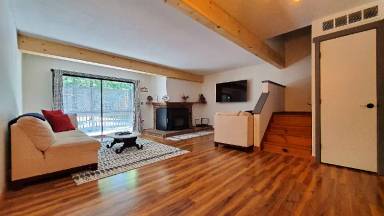 Main picture of 2 Juniper Ct