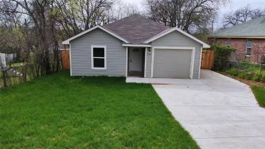 Main picture of 3019 Lee Ave