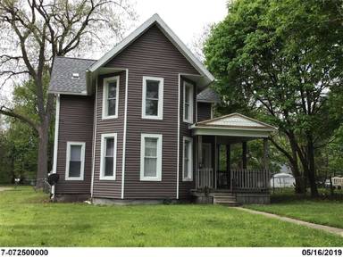 Main picture of 520 N State St