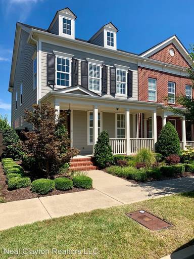 Main picture of 1007 Howland St
