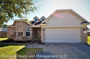Main picture of 321 Broken Pine Ct
