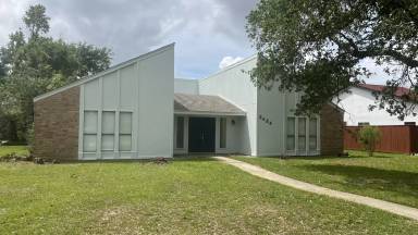 Main picture of 2424 22nd St