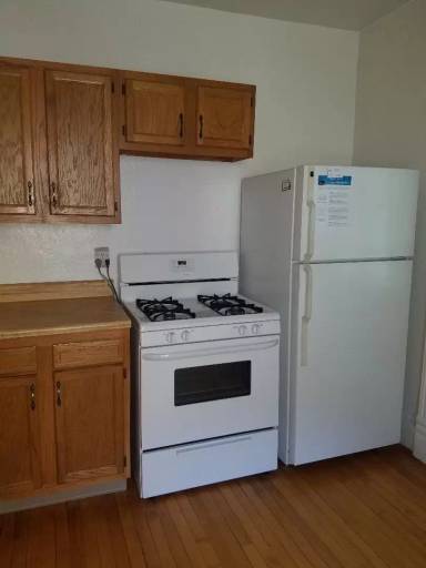 Main picture of 123 Strong Ave