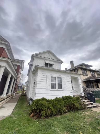 Main picture of 522 North Columbus Street - Apt C