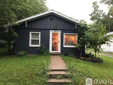 Main picture of 1137 Delaware St