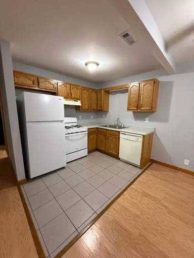 Main picture of 3020 Jackson Ave